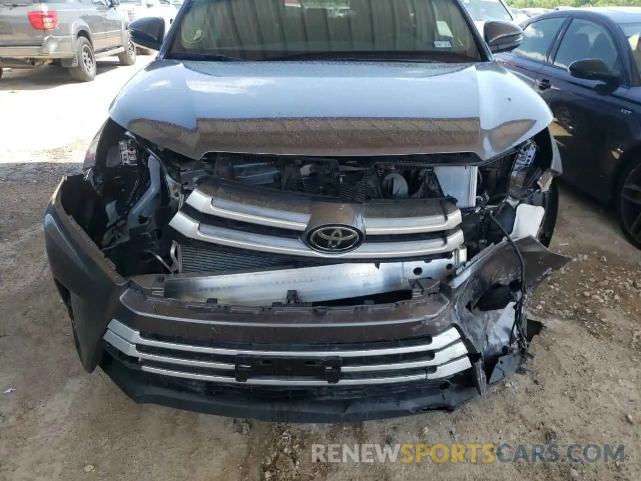 9 Фотография поврежденного автомобиля 5TDZZRFH5KS368477 TOYOTA HIGHLANDER 2019