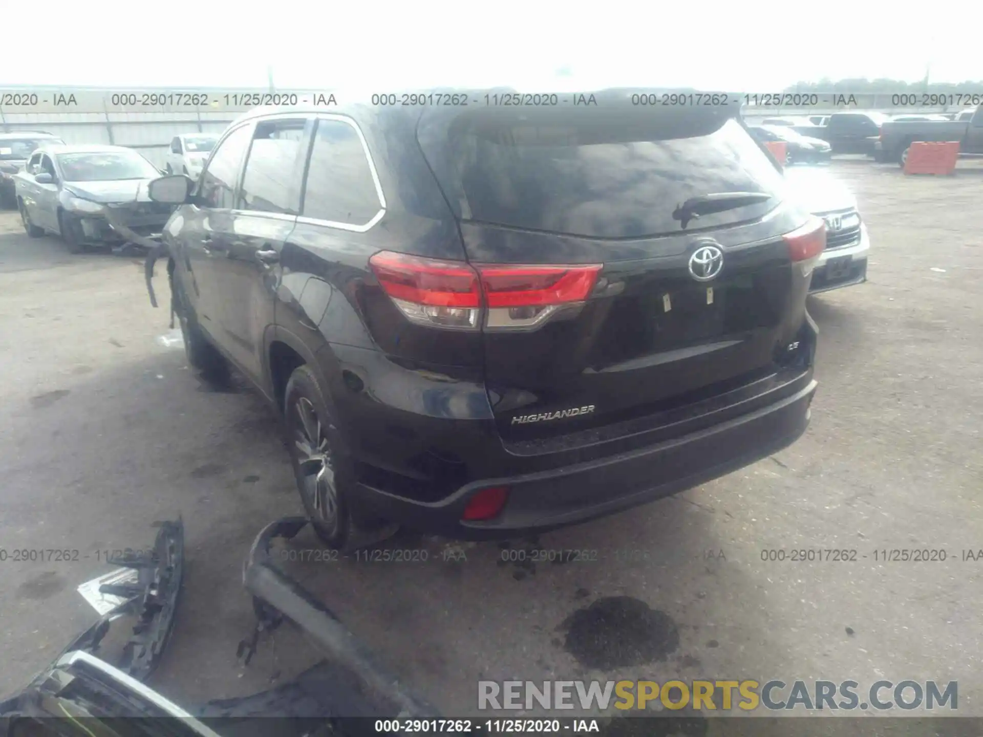 3 Photograph of a damaged car 5TDZZRFH6KS292767 TOYOTA HIGHLANDER 2019