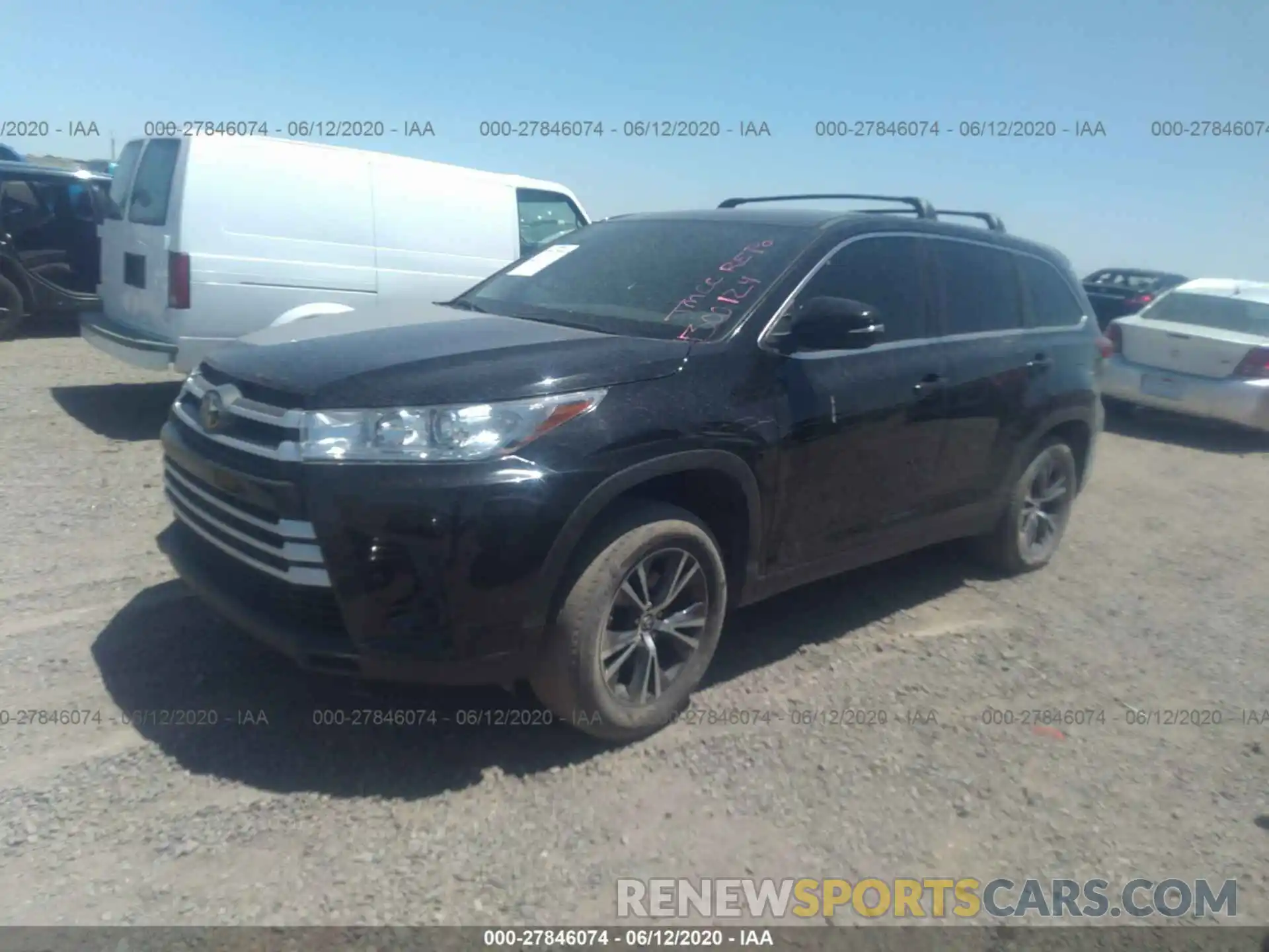 2 Фотография поврежденного автомобиля 5TDZZRFH6KS300124 TOYOTA HIGHLANDER 2019