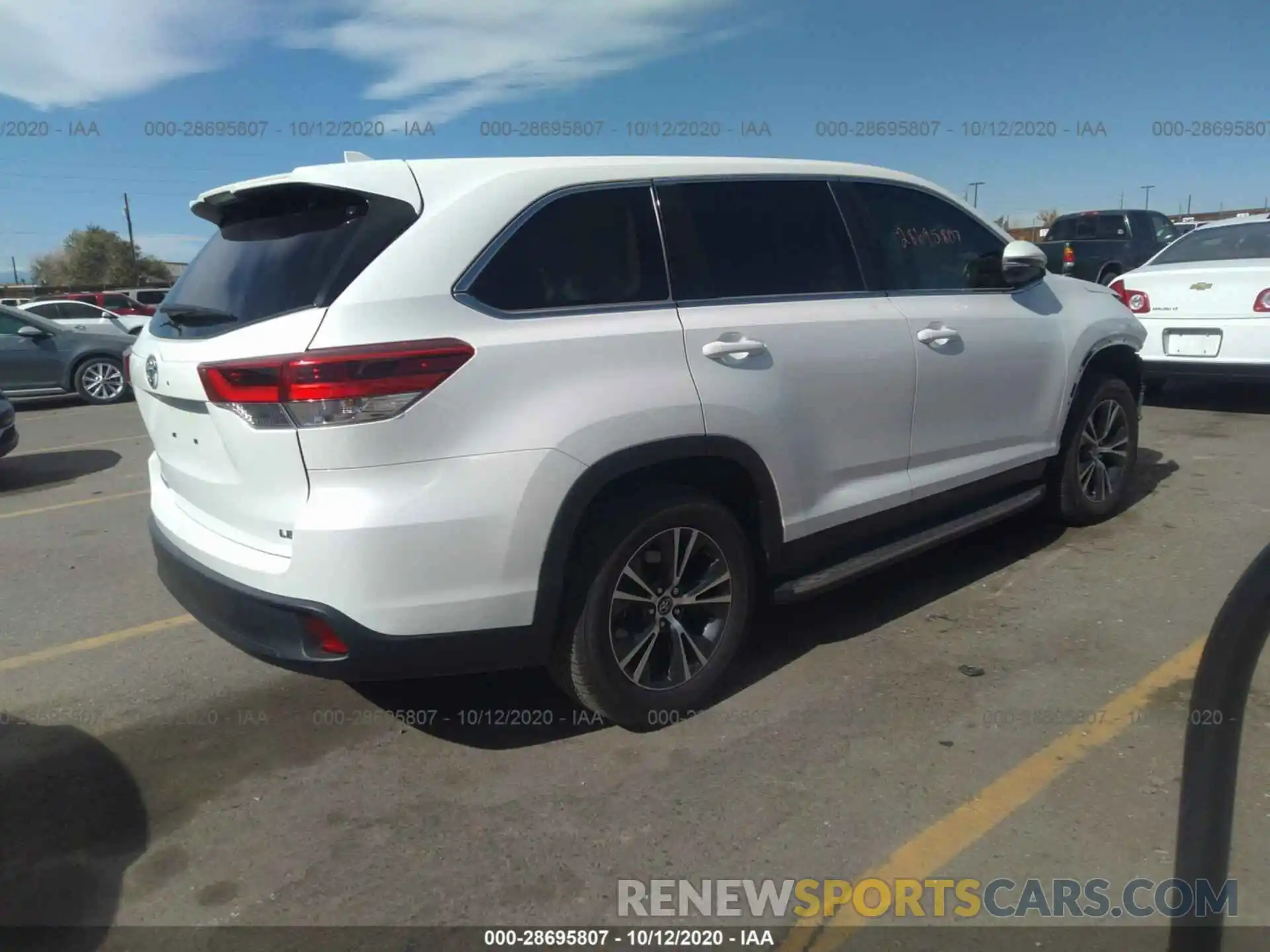 4 Фотография поврежденного автомобиля 5TDZZRFH6KS307008 TOYOTA HIGHLANDER 2019