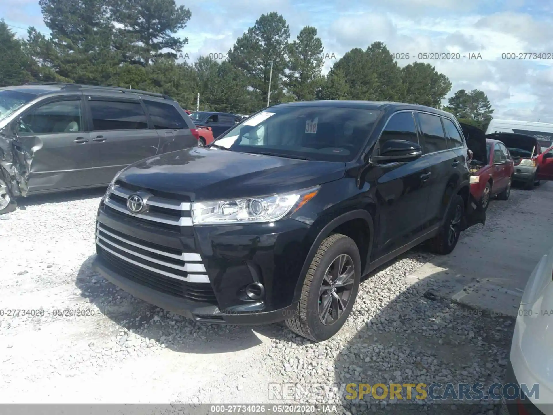 2 Photograph of a damaged car 5TDZZRFH6KS334452 TOYOTA HIGHLANDER 2019