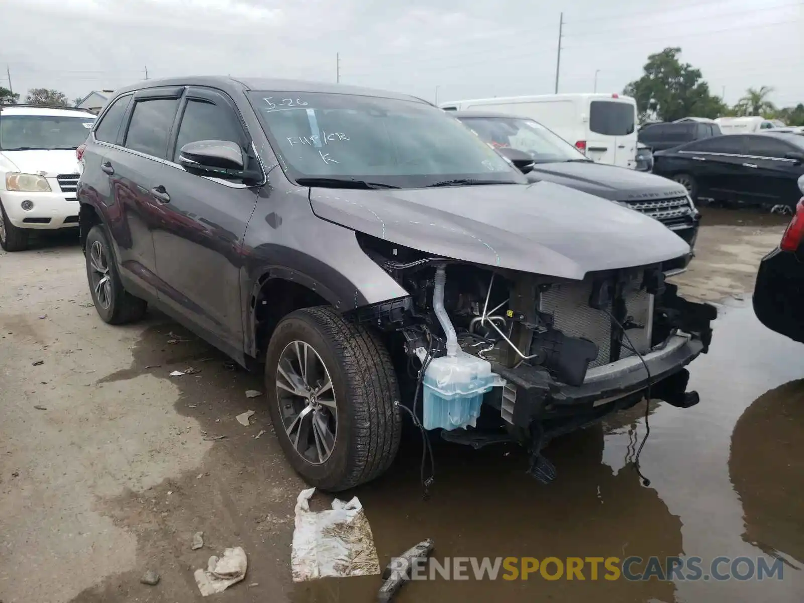 1 Photograph of a damaged car 5TDZZRFH7KS290560 TOYOTA HIGHLANDER 2019