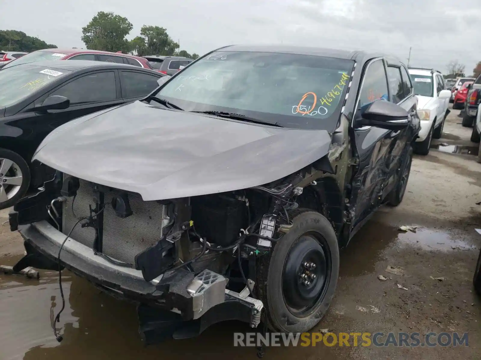 9 Photograph of a damaged car 5TDZZRFH7KS290560 TOYOTA HIGHLANDER 2019
