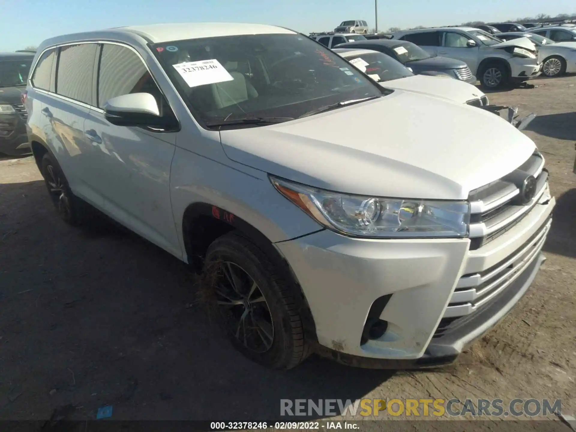 1 Фотография поврежденного автомобиля 5TDZZRFH7KS290669 TOYOTA HIGHLANDER 2019