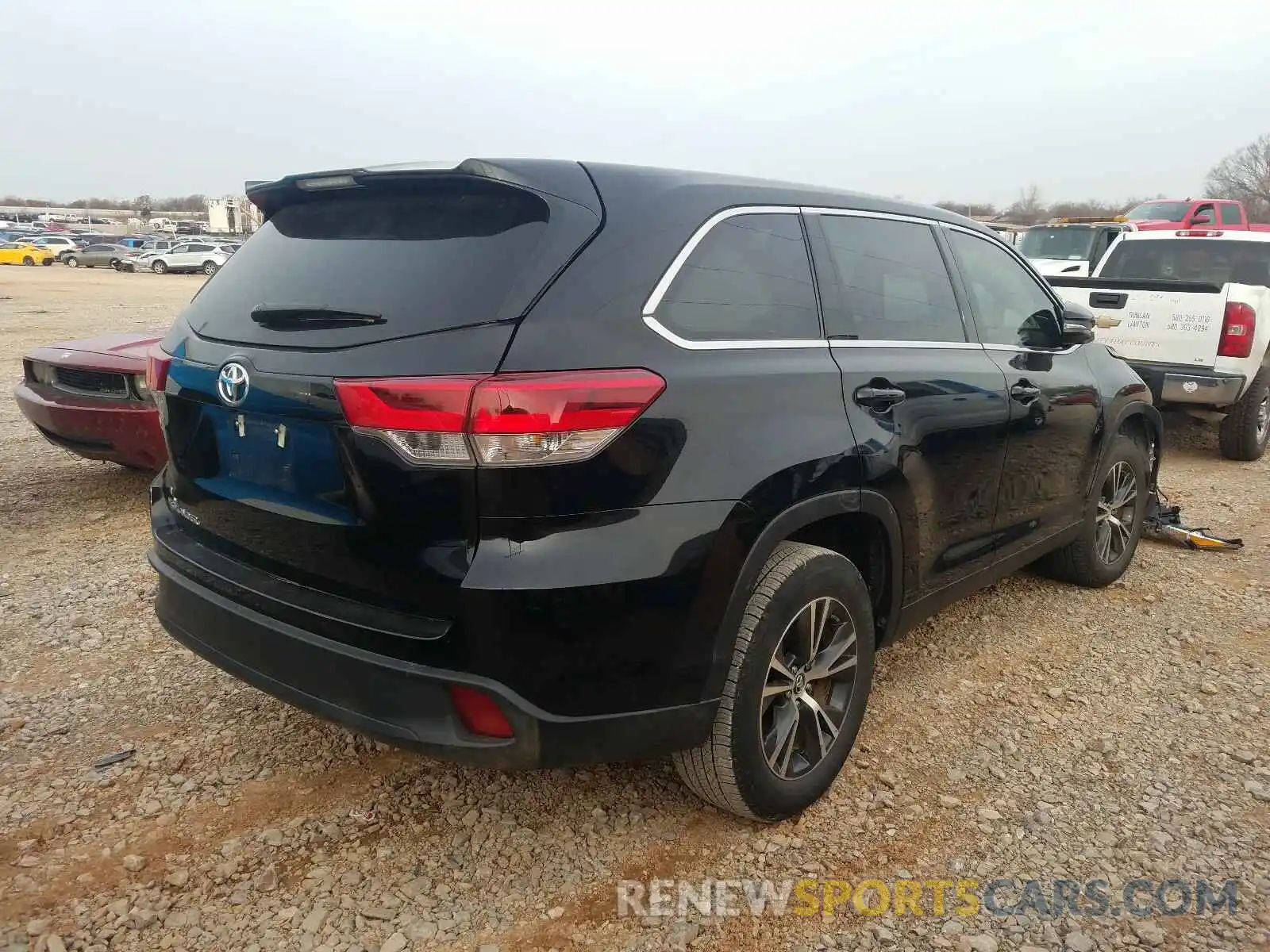 4 Фотография поврежденного автомобиля 5TDZZRFH7KS292275 TOYOTA HIGHLANDER 2019