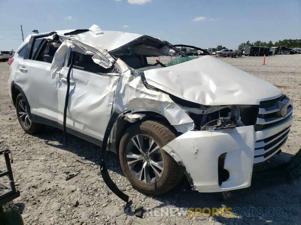 1 Photograph of a damaged car 5TDZZRFH7KS296715 TOYOTA HIGHLANDER 2019