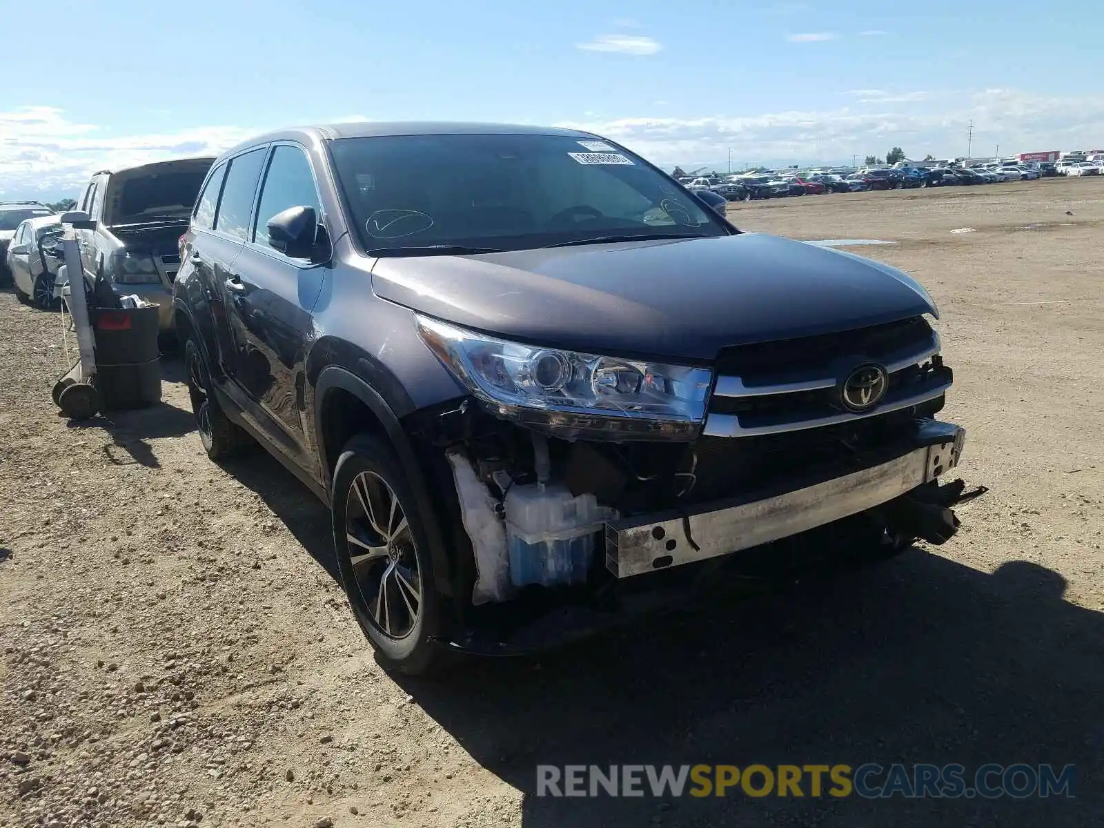 1 Фотография поврежденного автомобиля 5TDZZRFH7KS309852 TOYOTA HIGHLANDER 2019