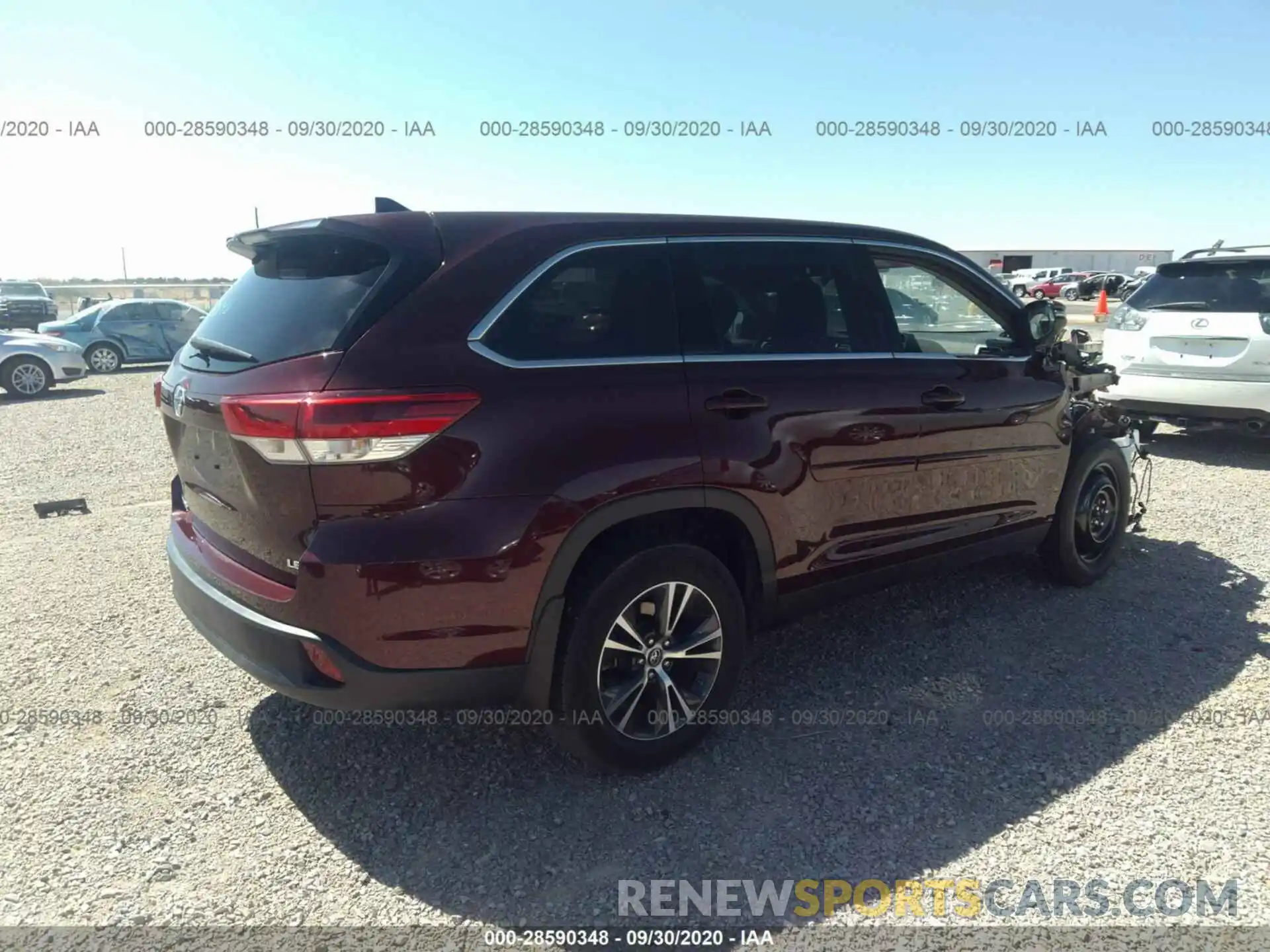 4 Photograph of a damaged car 5TDZZRFH7KS354550 TOYOTA HIGHLANDER 2019