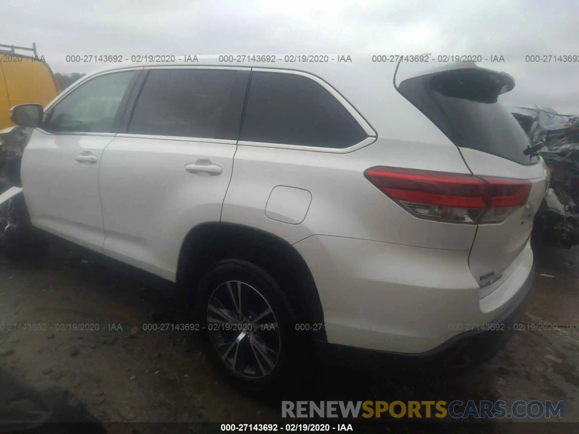 3 Фотография поврежденного автомобиля 5TDZZRFH8KS310427 TOYOTA HIGHLANDER 2019