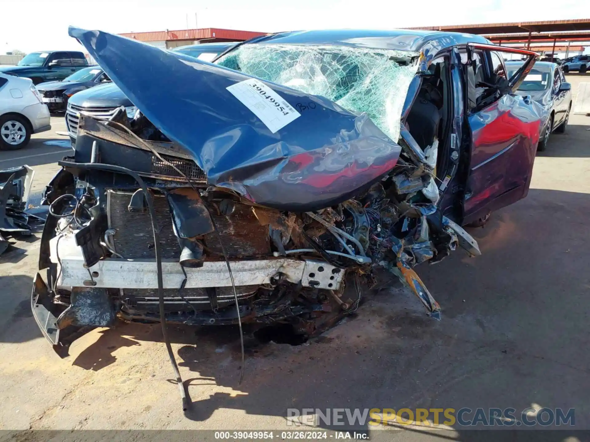 2 Photograph of a damaged car 5TDZZRFH8KS355013 TOYOTA HIGHLANDER 2019