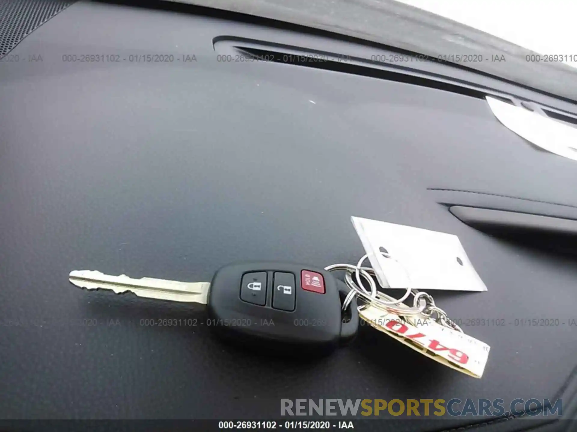 11 Photograph of a damaged car 5TDZZRFH9KS303664 TOYOTA HIGHLANDER 2019