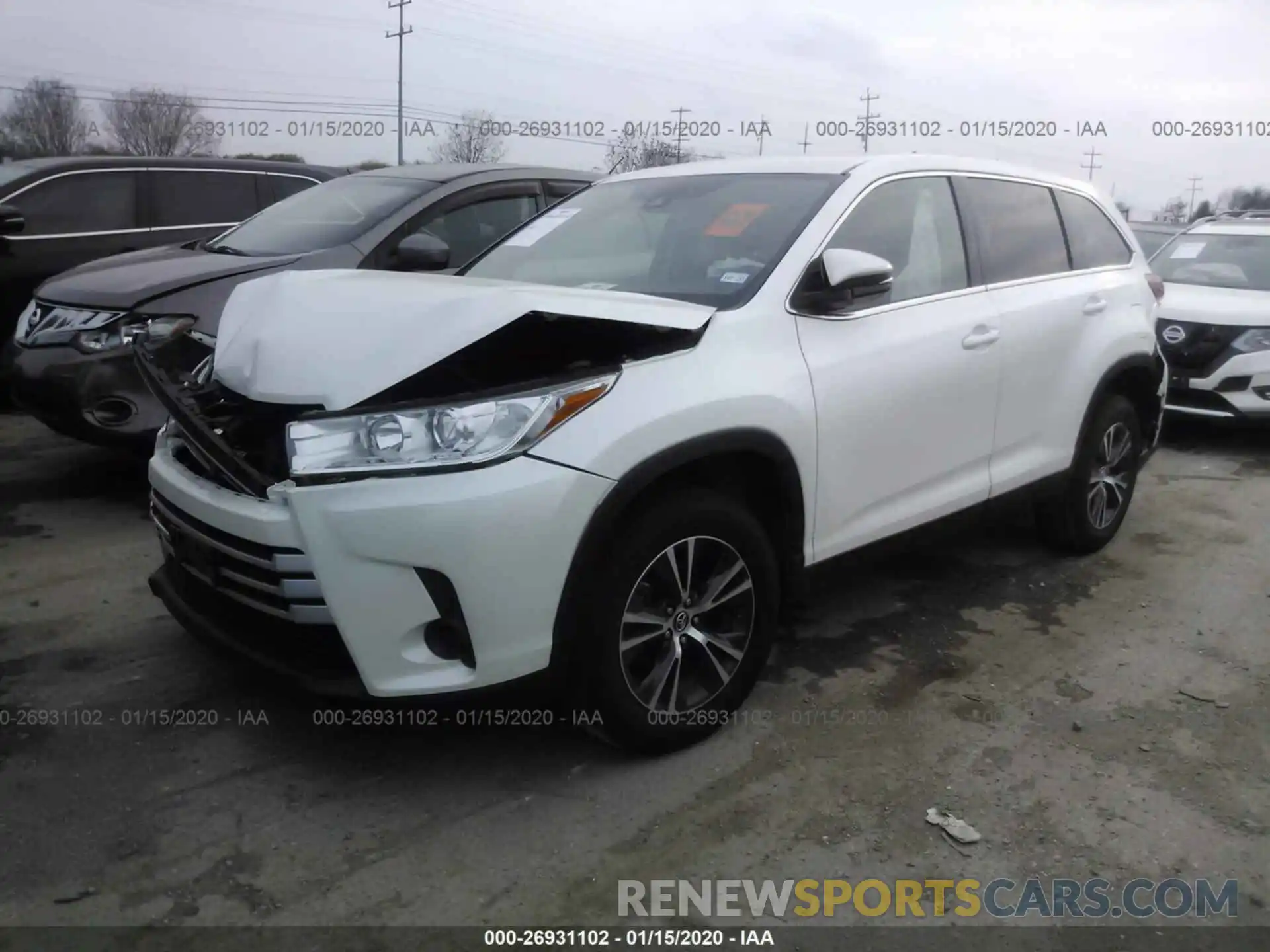 2 Photograph of a damaged car 5TDZZRFH9KS303664 TOYOTA HIGHLANDER 2019