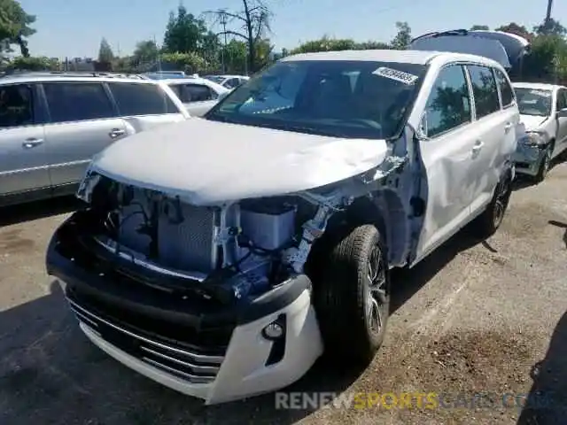 2 Photograph of a damaged car 5TDZZRFH9KS324546 TOYOTA HIGHLANDER 2019