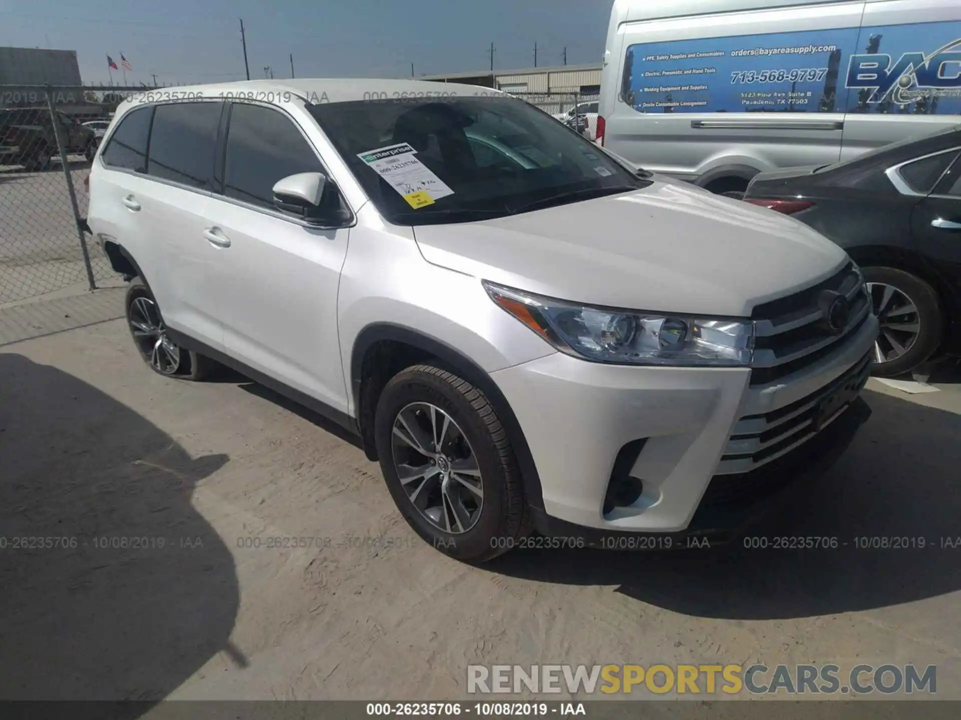 1 Фотография поврежденного автомобиля 5TDZZRFH9KS332842 TOYOTA HIGHLANDER 2019