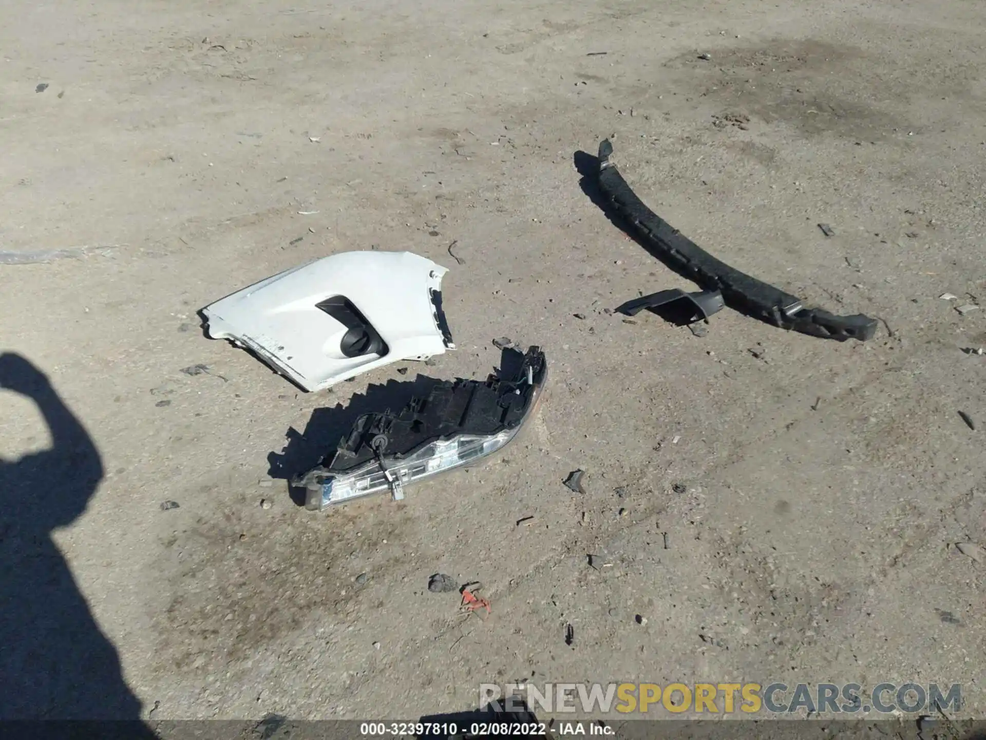 12 Photograph of a damaged car 5TDZZRFHXKS329500 TOYOTA HIGHLANDER 2019