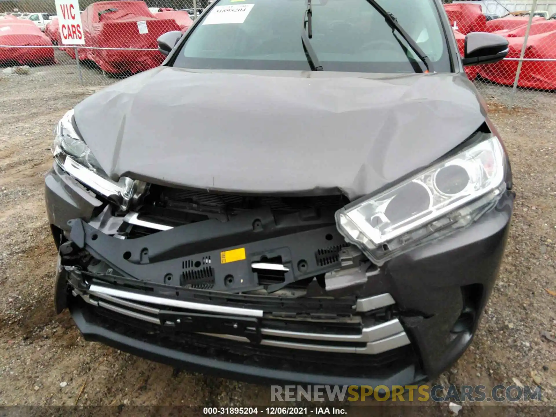 6 Photograph of a damaged car 5TDZZRFHXKS331554 TOYOTA HIGHLANDER 2019