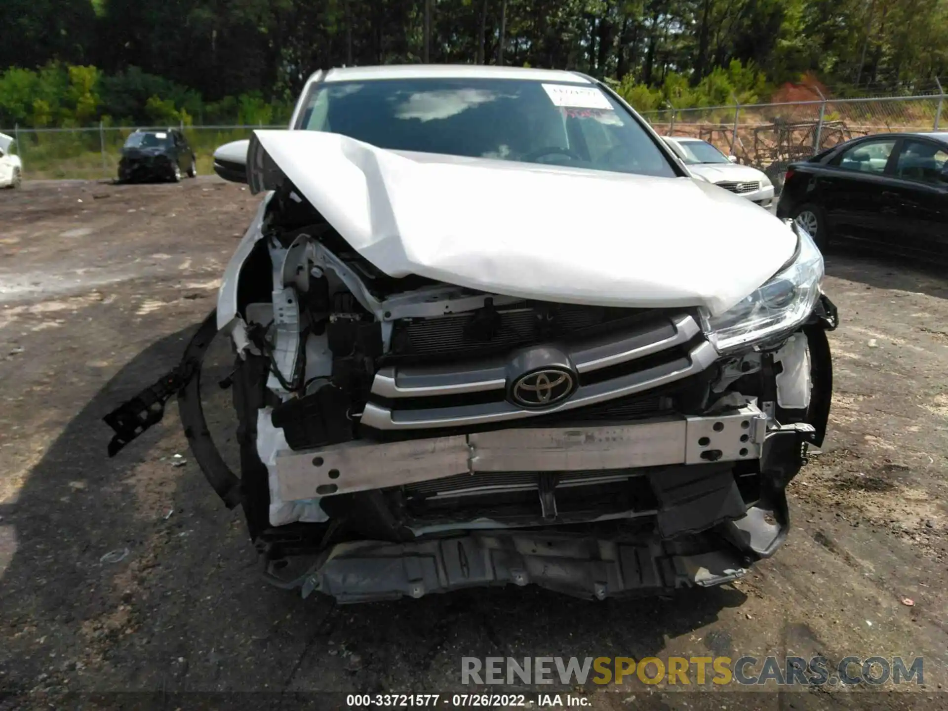 6 Photograph of a damaged car 5TDZZRFHXKS341548 TOYOTA HIGHLANDER 2019