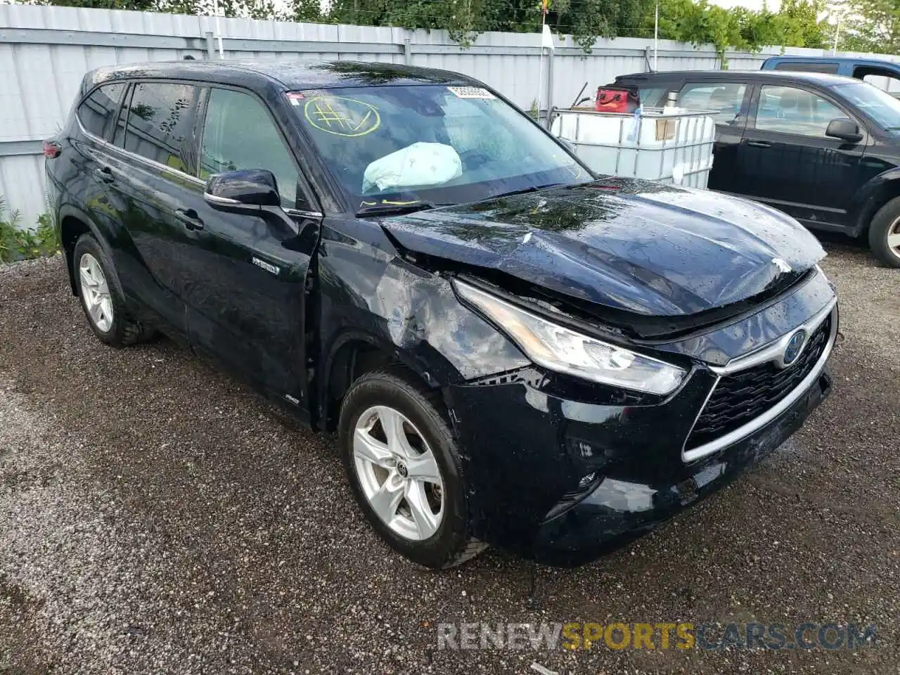 1 Photograph of a damaged car 5TDBBRCH1LS502834 TOYOTA HIGHLANDER 2020