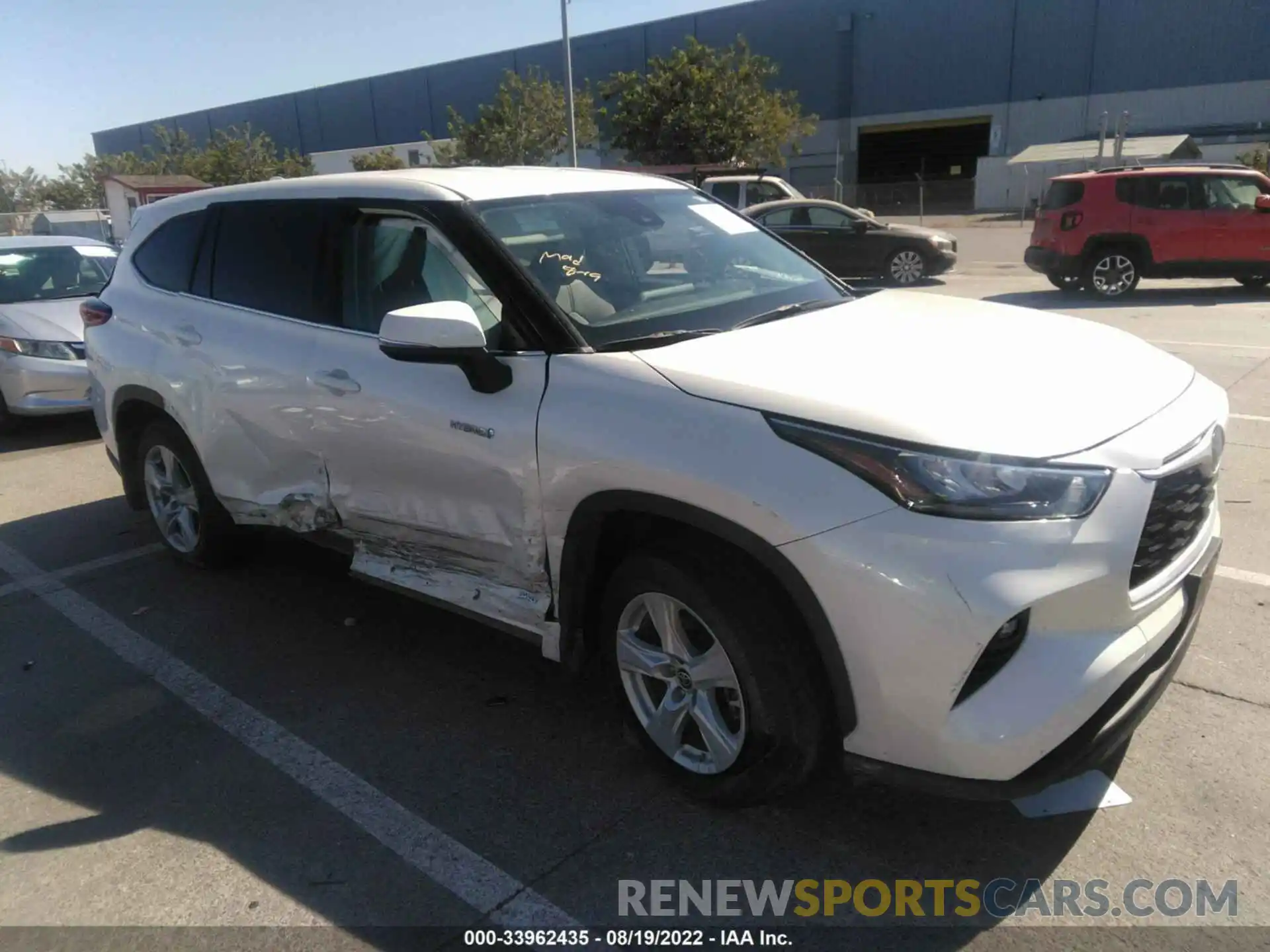 1 Photograph of a damaged car 5TDBBRCH4LS509423 TOYOTA HIGHLANDER 2020