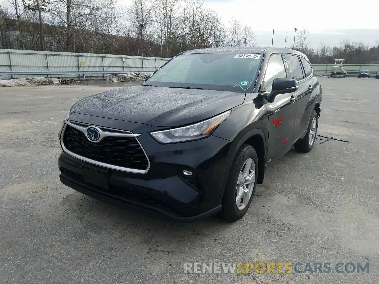 2 Photograph of a damaged car 5TDBBRCH5LS005317 TOYOTA HIGHLANDER 2020