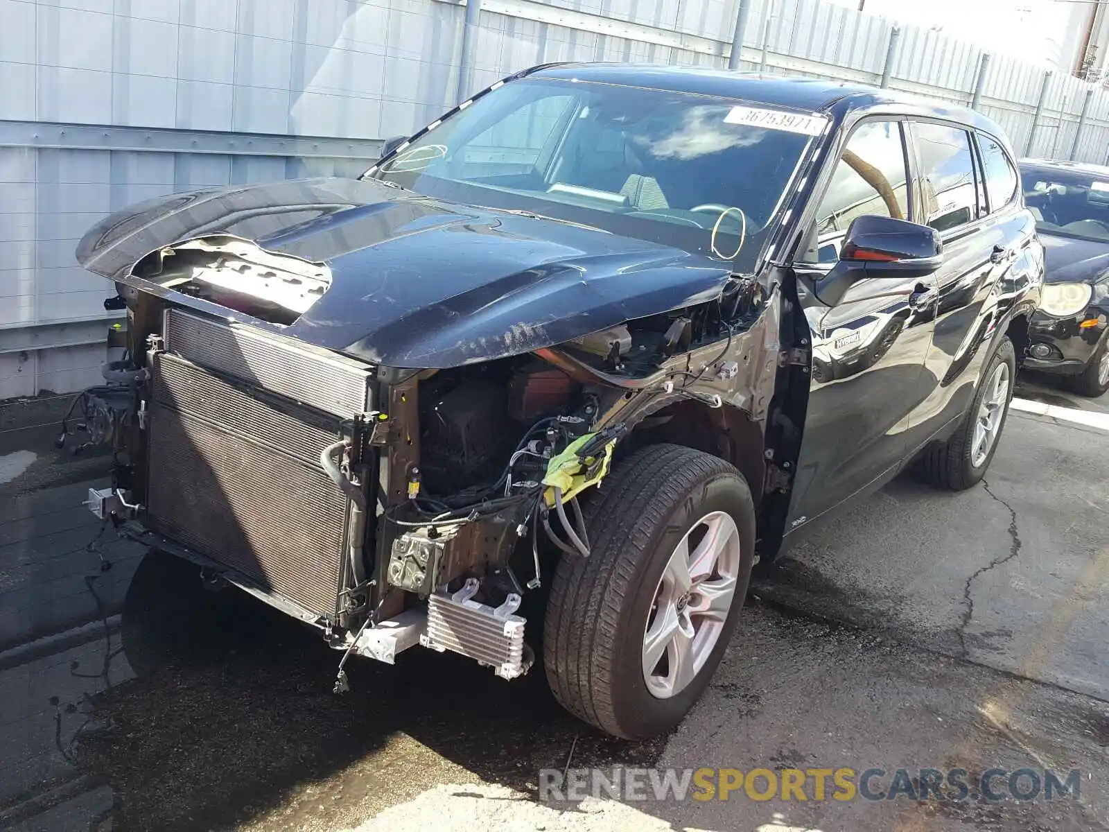 2 Photograph of a damaged car 5TDBBRCH7LS012611 TOYOTA HIGHLANDER 2020