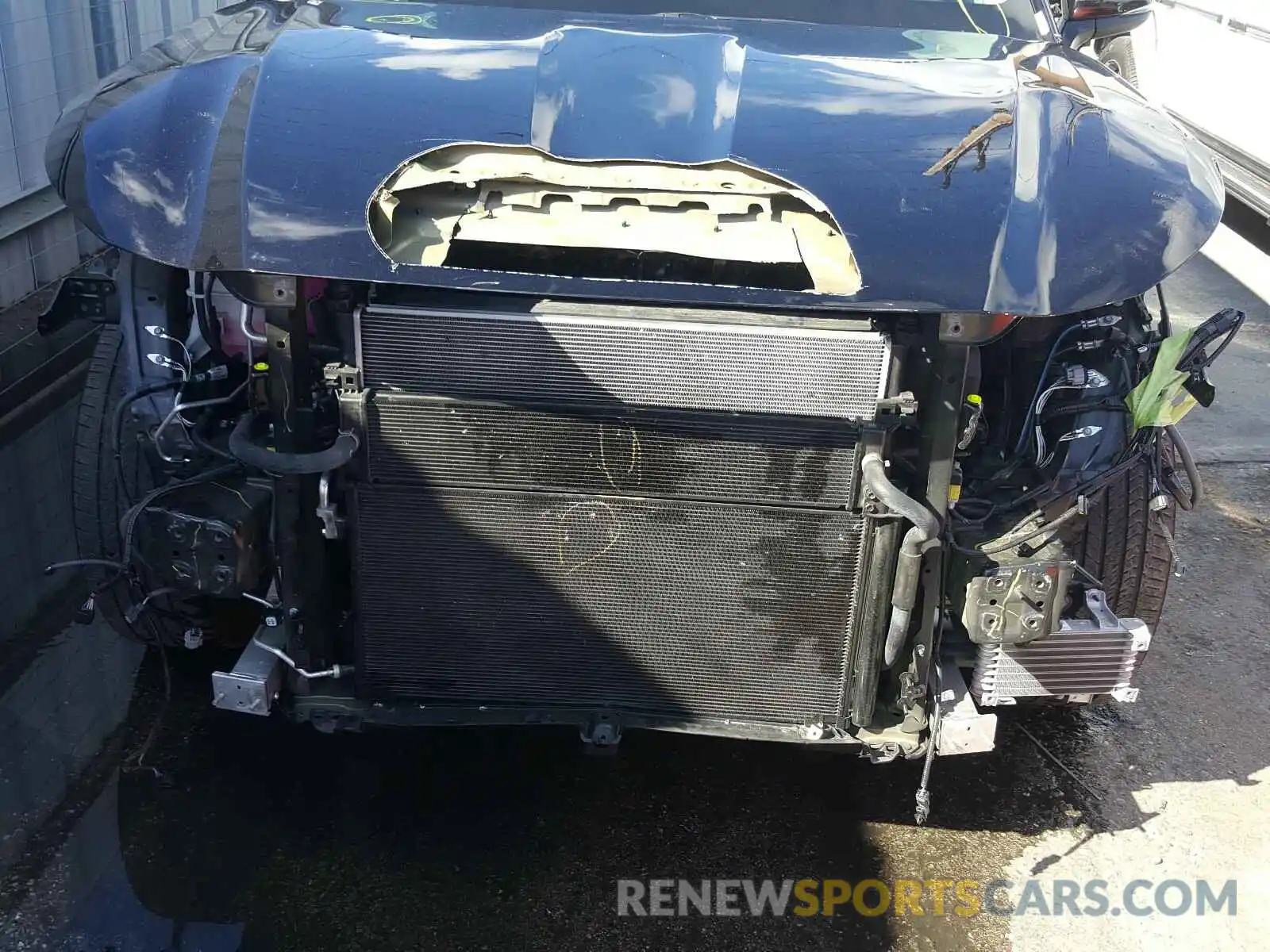 9 Photograph of a damaged car 5TDBBRCH7LS012611 TOYOTA HIGHLANDER 2020