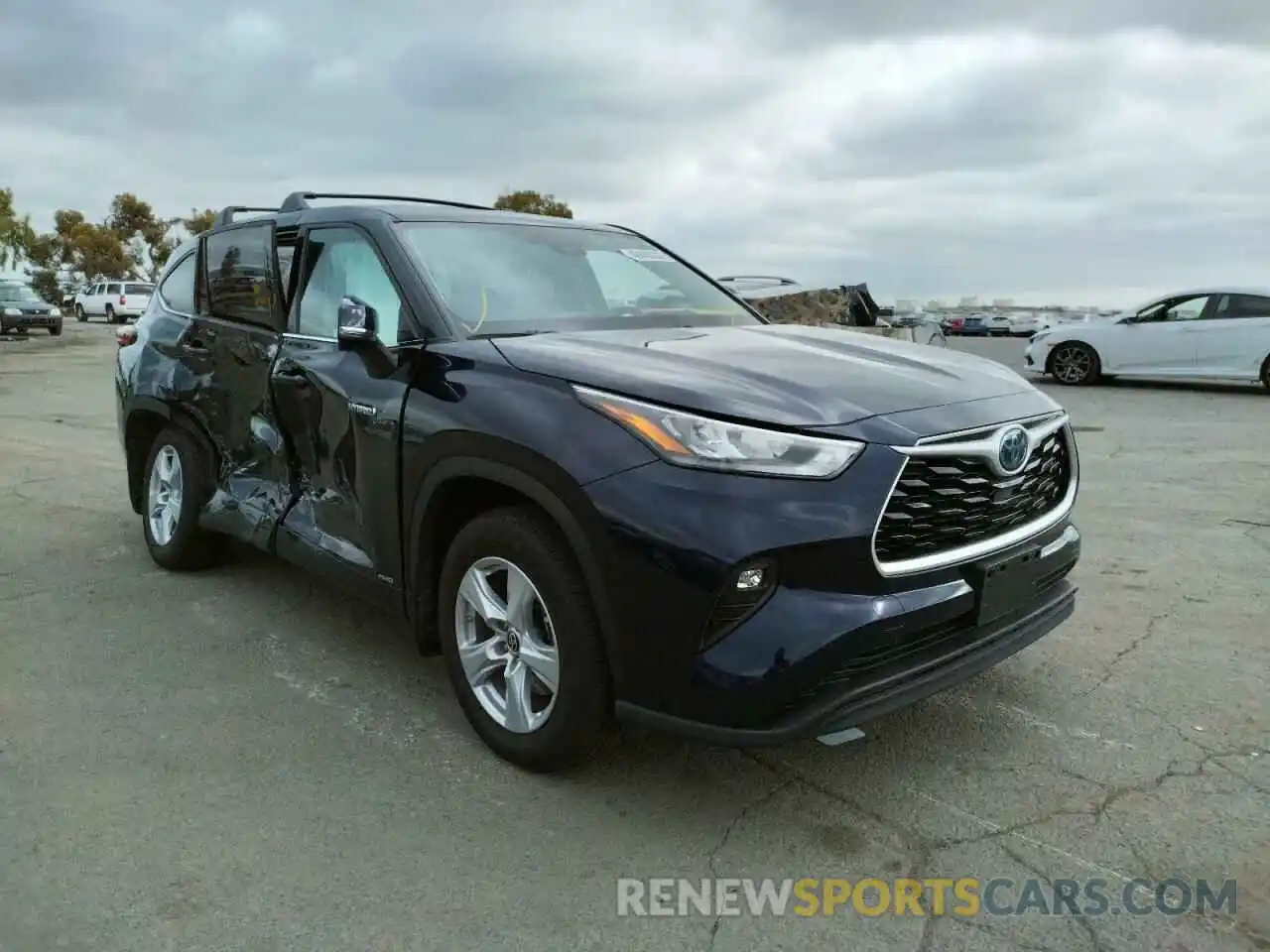 1 Photograph of a damaged car 5TDBBRCH9LS514200 TOYOTA HIGHLANDER 2020