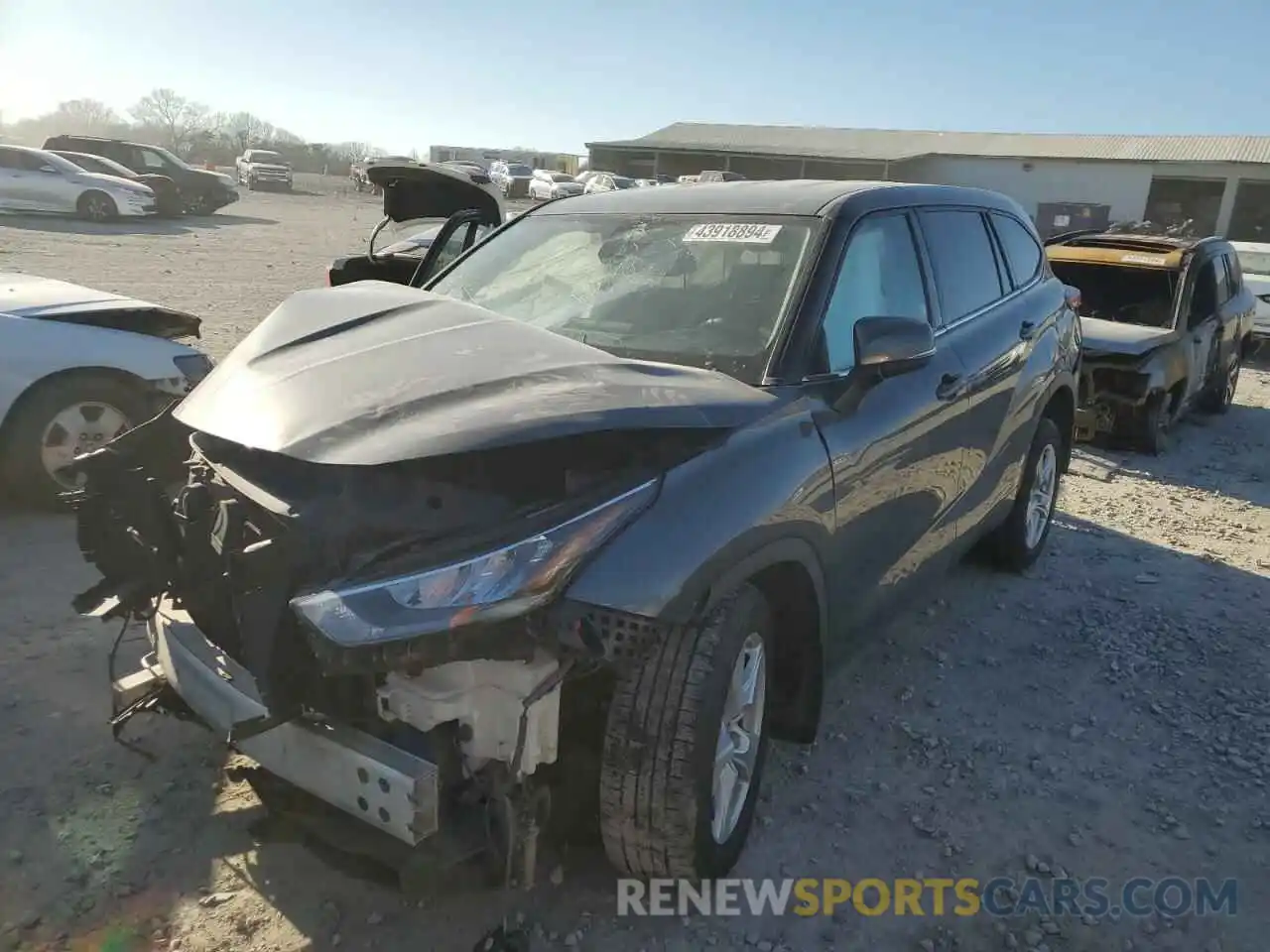 1 Photograph of a damaged car 5TDBZRBH0LS005951 TOYOTA HIGHLANDER 2020