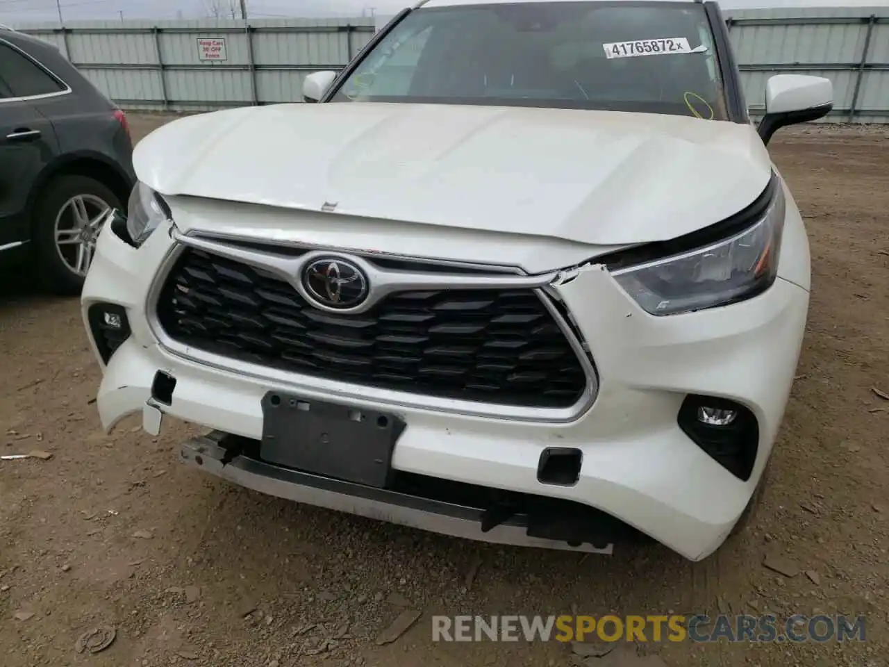 9 Photograph of a damaged car 5TDBZRBH0LS514115 TOYOTA HIGHLANDER 2020