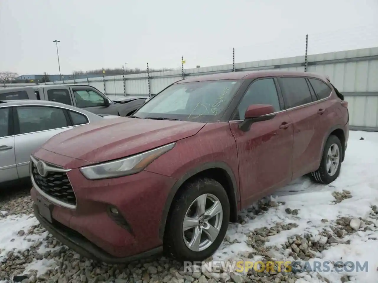 2 Photograph of a damaged car 5TDBZRBH0LS521775 TOYOTA HIGHLANDER 2020