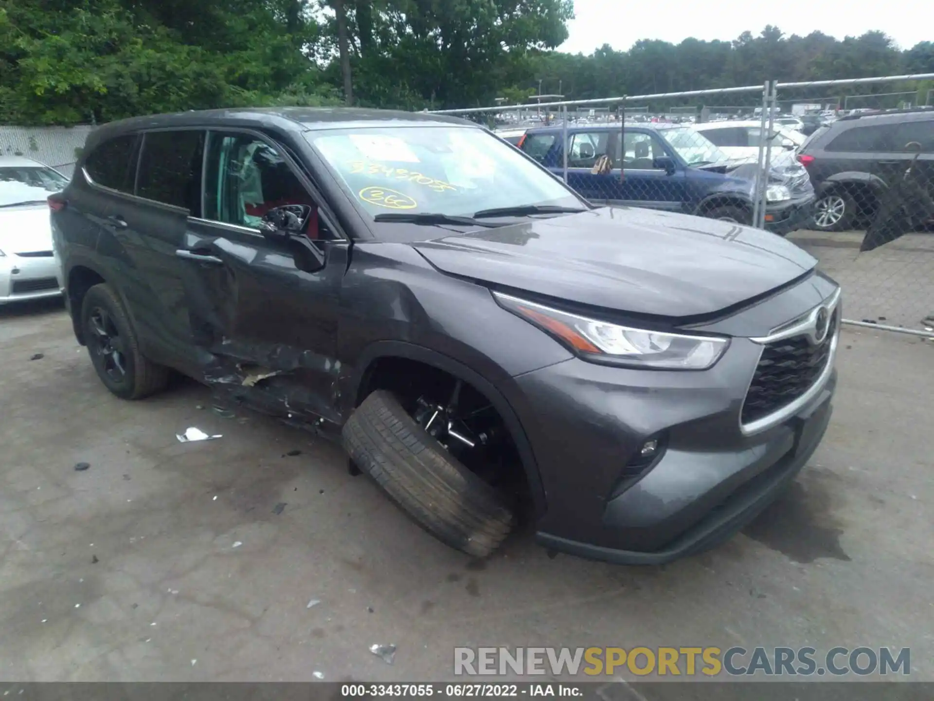 1 Photograph of a damaged car 5TDBZRBH1LS003268 TOYOTA HIGHLANDER 2020