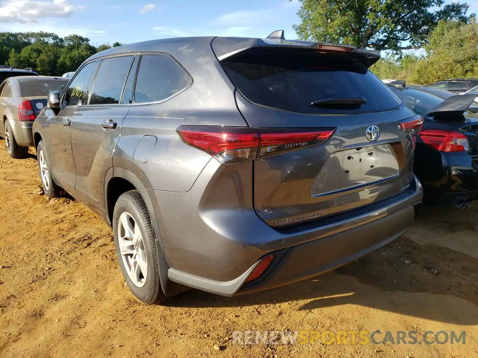 3 Photograph of a damaged car 5TDBZRBH1LS016005 TOYOTA HIGHLANDER 2020