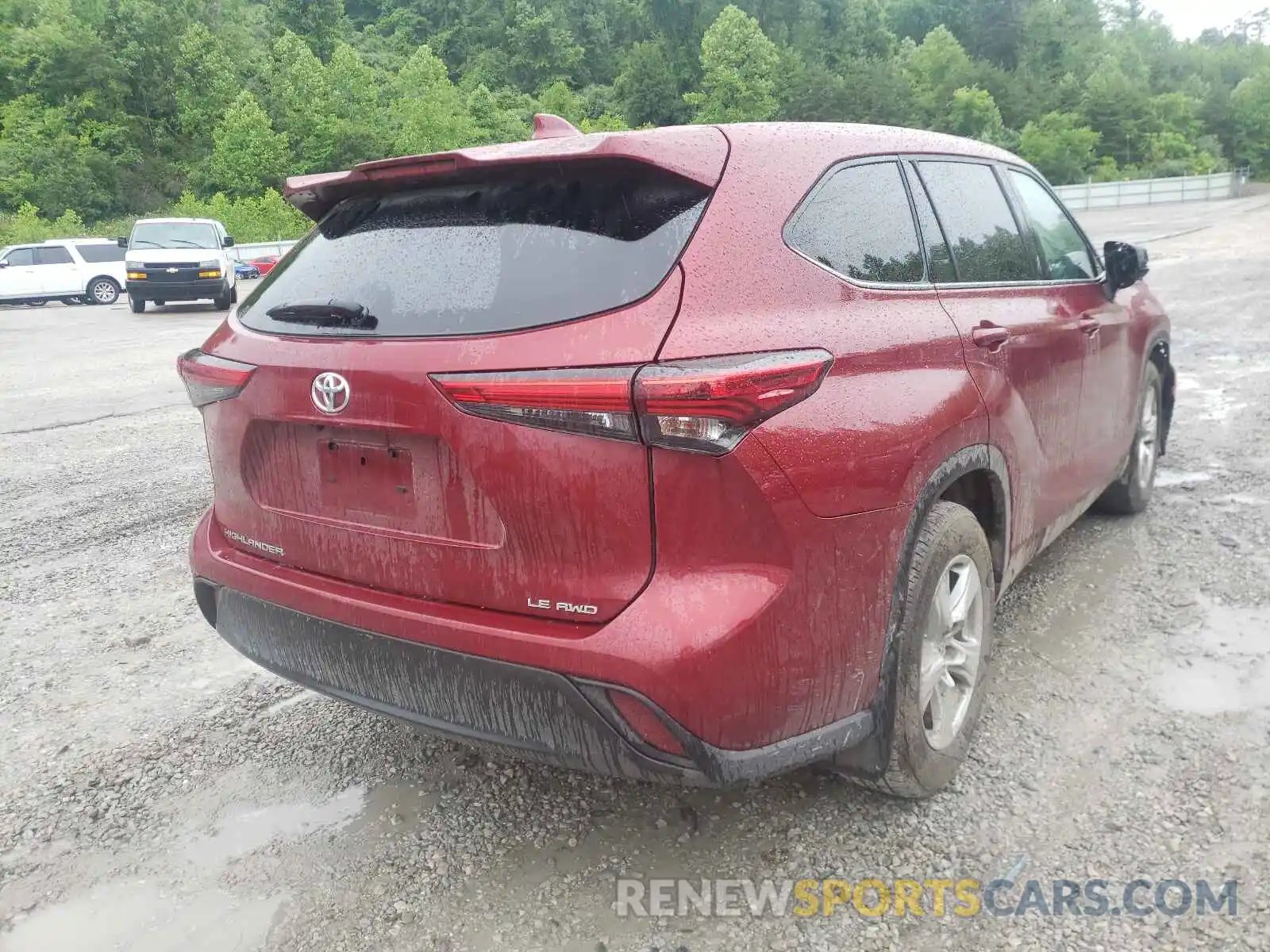 4 Photograph of a damaged car 5TDBZRBH1LS050431 TOYOTA HIGHLANDER 2020