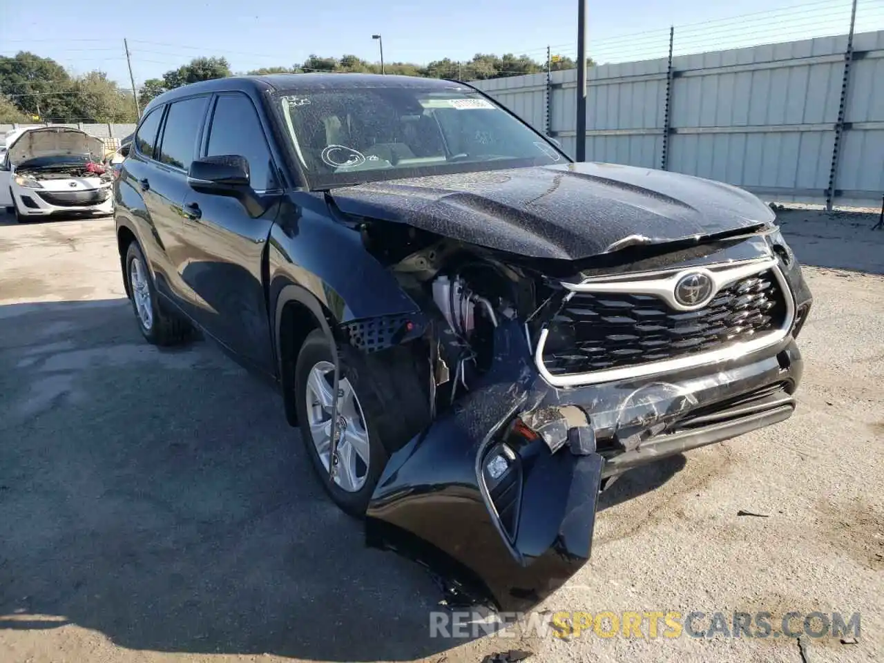 1 Photograph of a damaged car 5TDBZRBH1LS520246 TOYOTA HIGHLANDER 2020