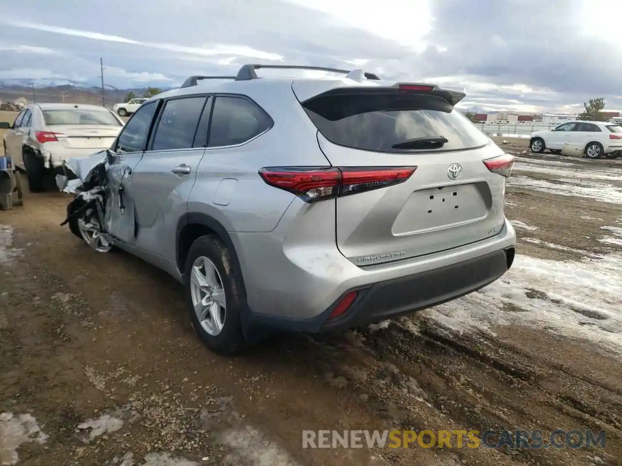 3 Photograph of a damaged car 5TDBZRBH2LS035923 TOYOTA HIGHLANDER 2020