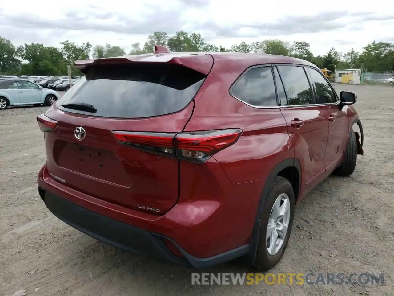 4 Photograph of a damaged car 5TDBZRBH3LS006205 TOYOTA HIGHLANDER 2020