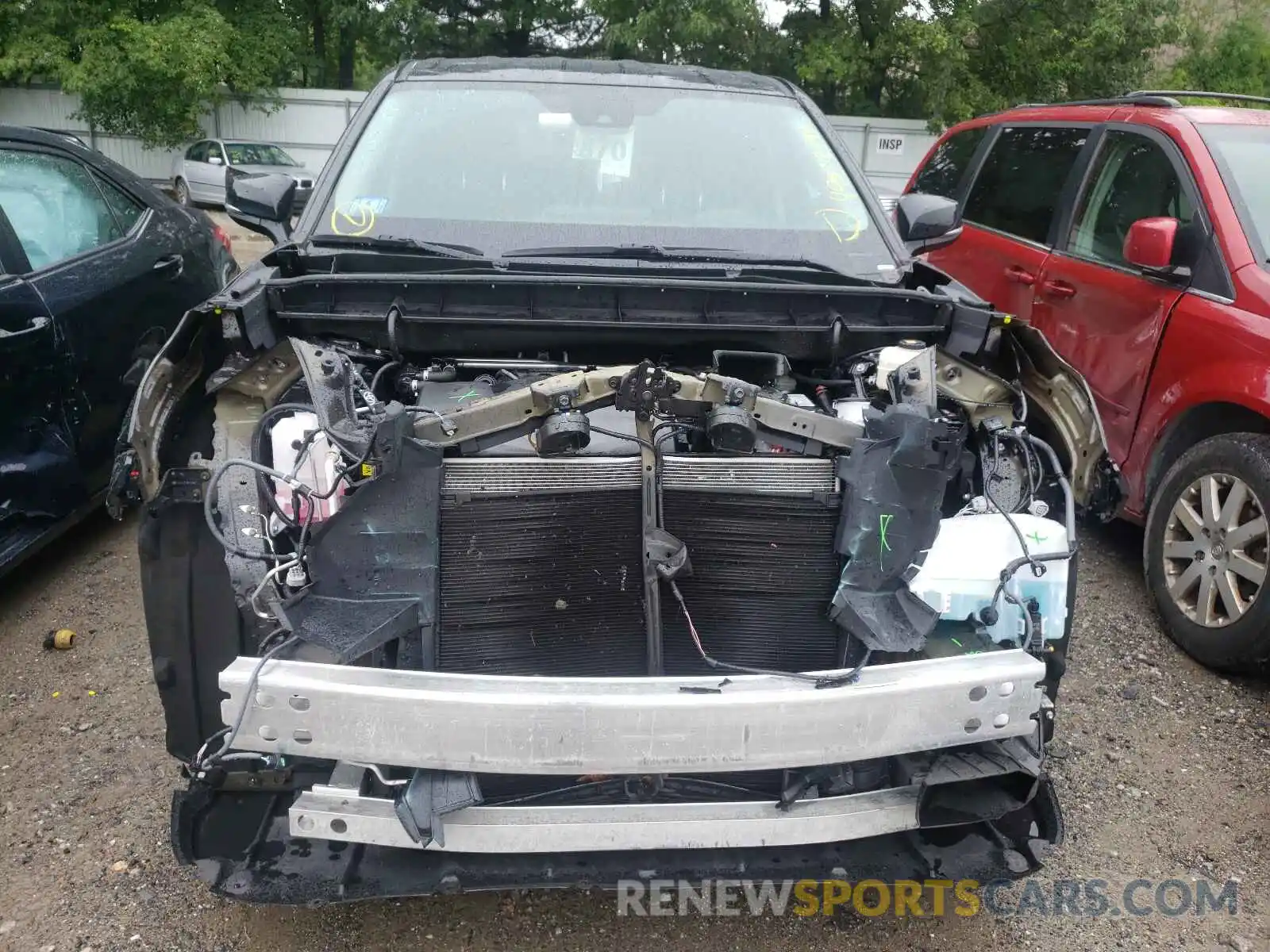 9 Photograph of a damaged car 5TDBZRBH3LS019245 TOYOTA HIGHLANDER 2020