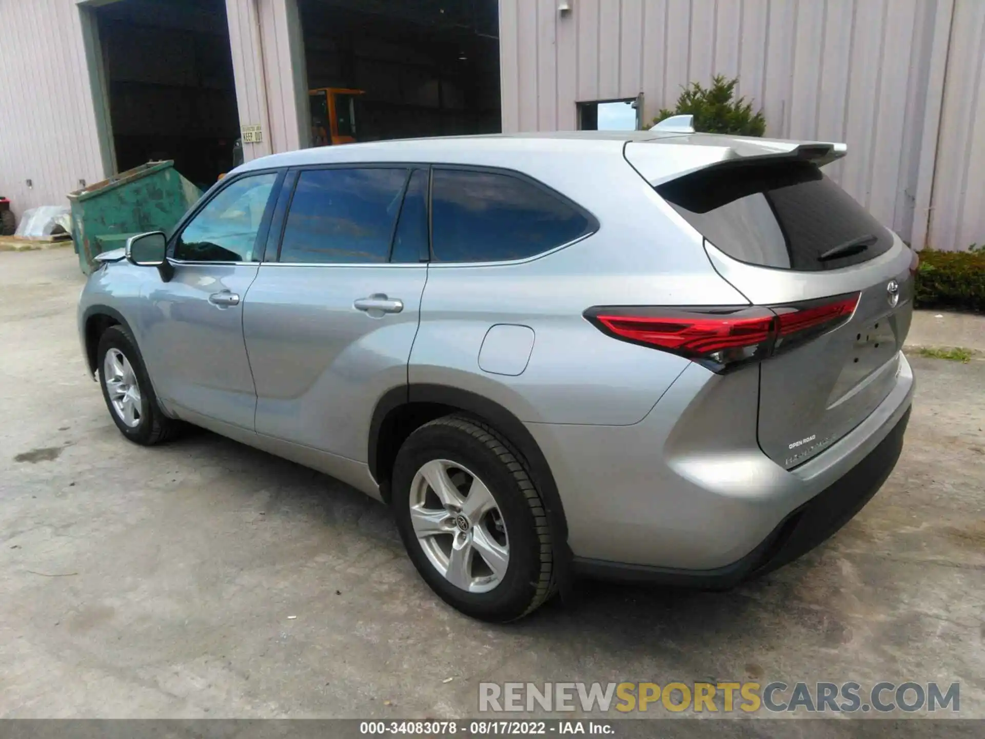 3 Photograph of a damaged car 5TDBZRBH3LS501021 TOYOTA HIGHLANDER 2020