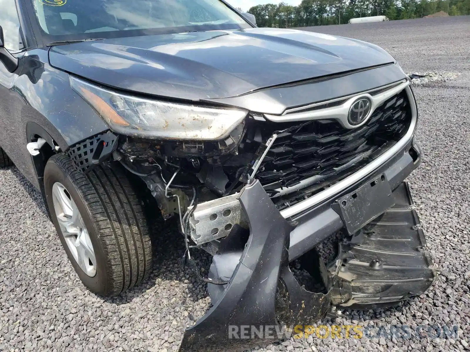 9 Photograph of a damaged car 5TDBZRBH3LS519051 TOYOTA HIGHLANDER 2020