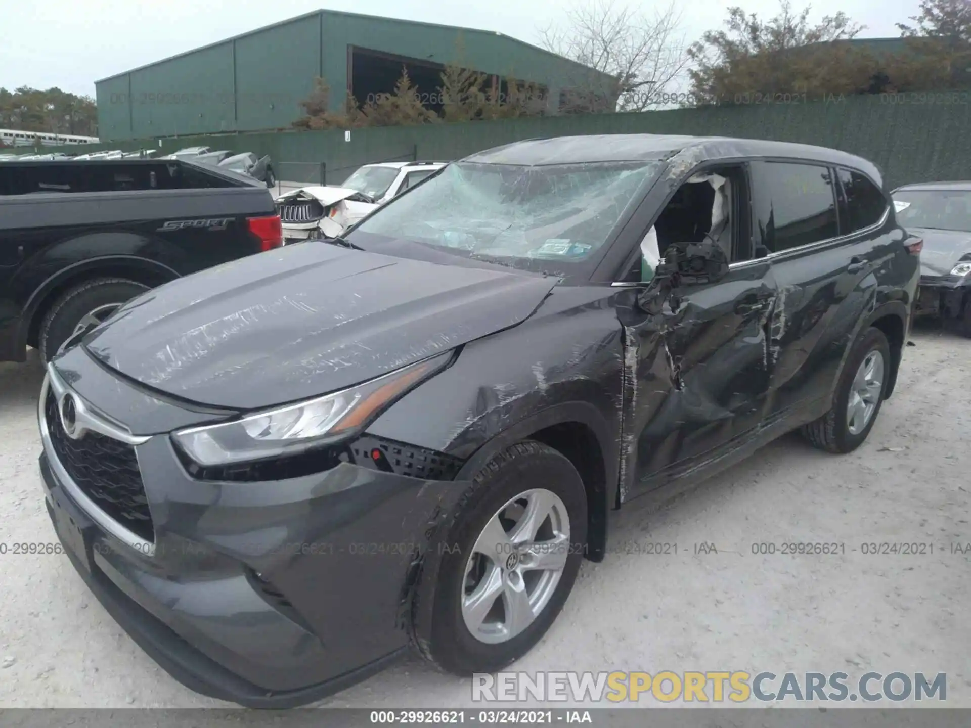 2 Photograph of a damaged car 5TDBZRBH4LS004236 TOYOTA HIGHLANDER 2020