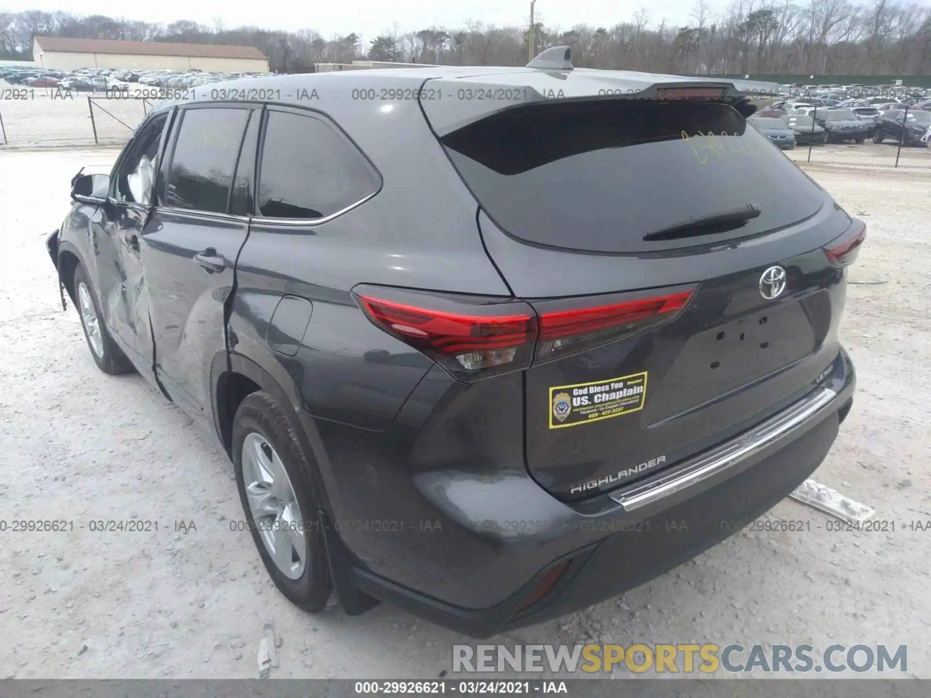 3 Photograph of a damaged car 5TDBZRBH4LS004236 TOYOTA HIGHLANDER 2020