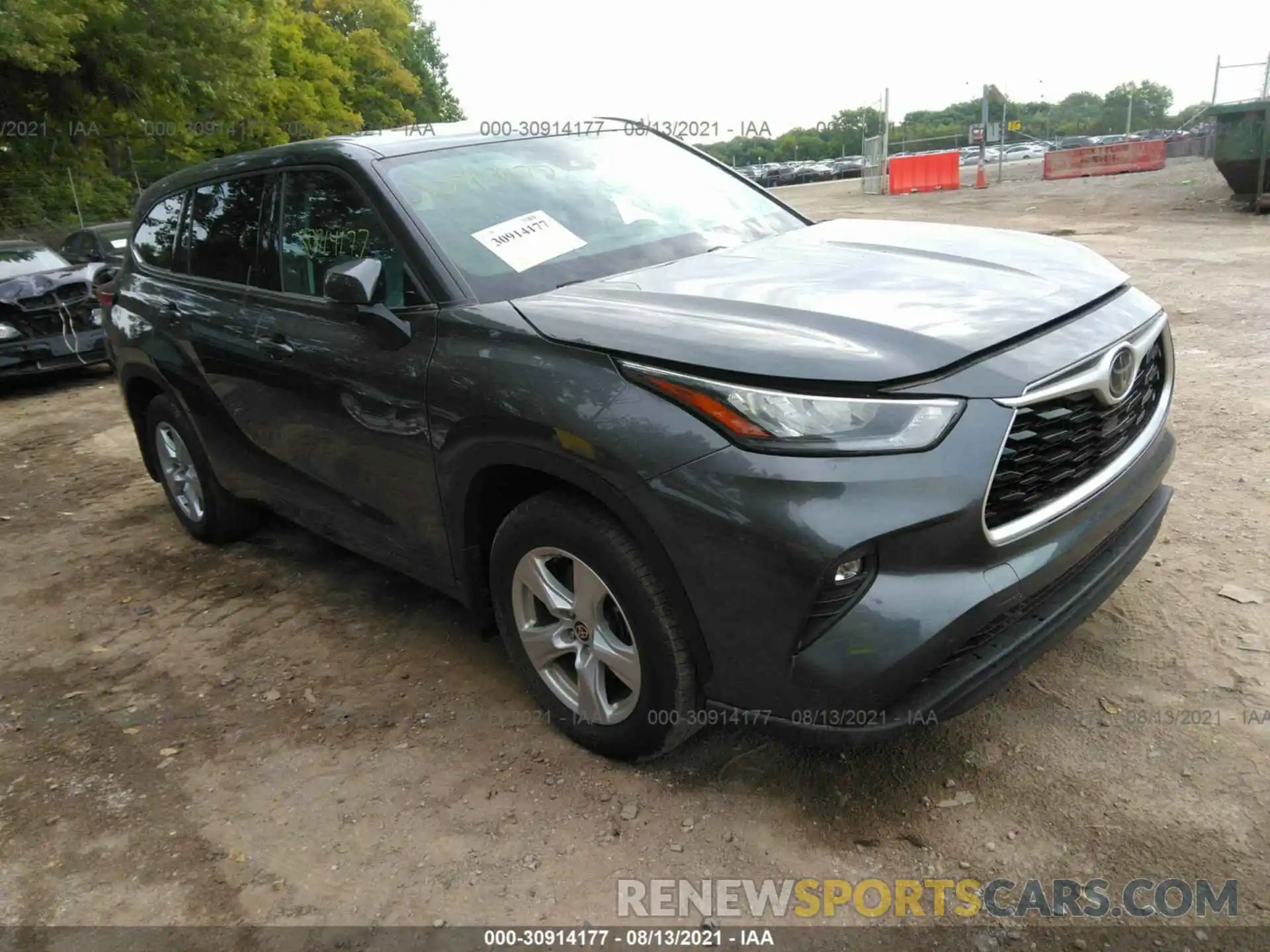 1 Photograph of a damaged car 5TDBZRBH4LS004768 TOYOTA HIGHLANDER 2020