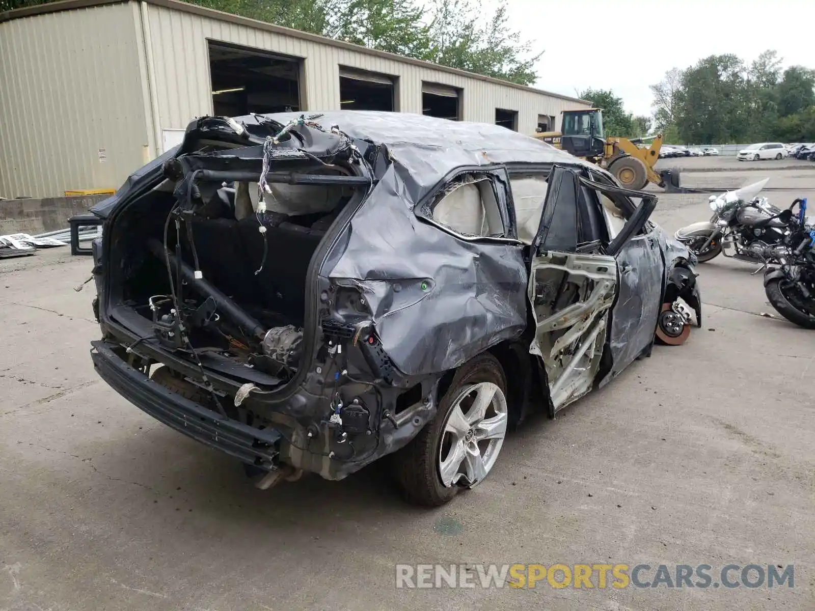 4 Photograph of a damaged car 5TDBZRBH4LS007492 TOYOTA HIGHLANDER 2020