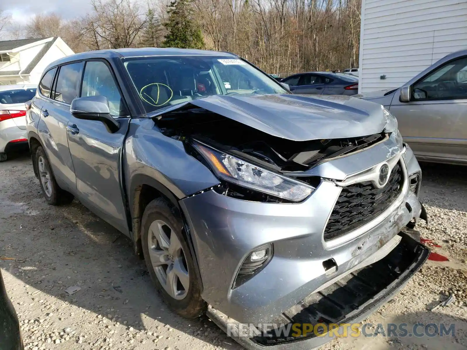 1 Photograph of a damaged car 5TDBZRBH4LS011185 TOYOTA HIGHLANDER 2020