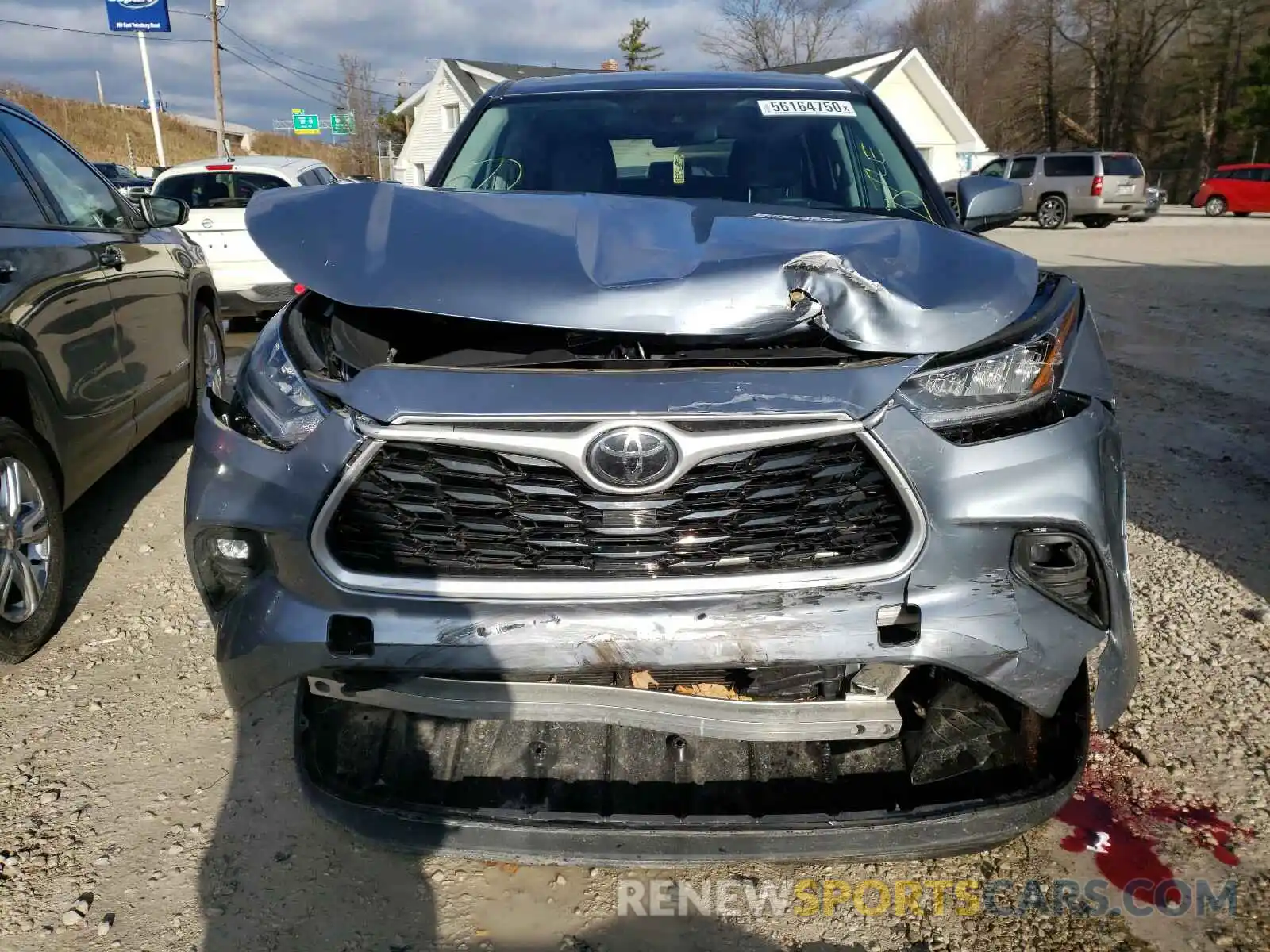 9 Photograph of a damaged car 5TDBZRBH4LS011185 TOYOTA HIGHLANDER 2020