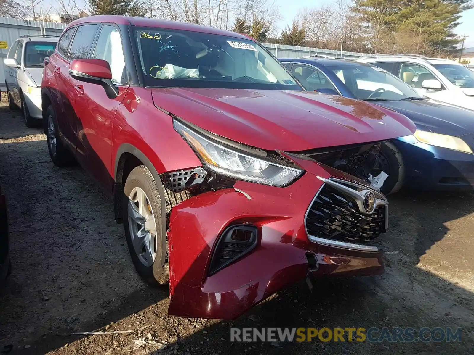 1 Photograph of a damaged car 5TDBZRBH4LS017102 TOYOTA HIGHLANDER 2020