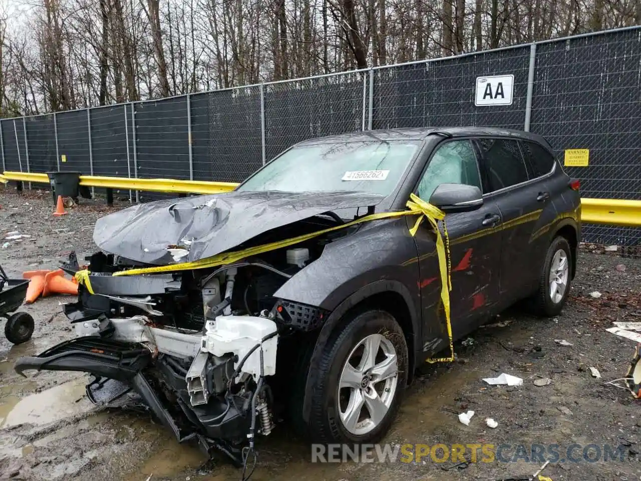 2 Photograph of a damaged car 5TDBZRBH4LS038175 TOYOTA HIGHLANDER 2020