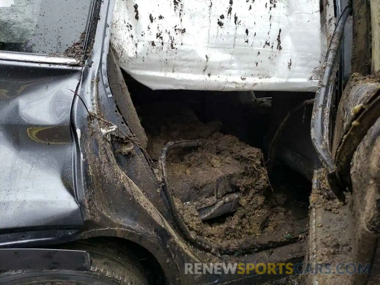 6 Photograph of a damaged car 5TDBZRBH4LS038175 TOYOTA HIGHLANDER 2020