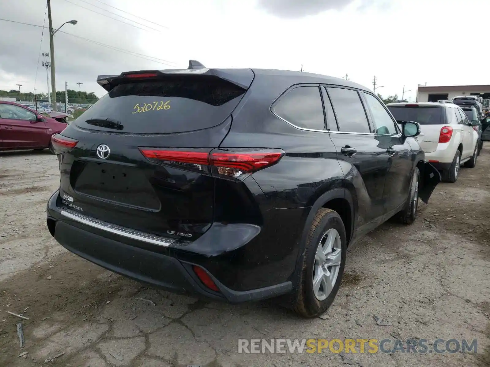 4 Photograph of a damaged car 5TDBZRBH4LS520726 TOYOTA HIGHLANDER 2020