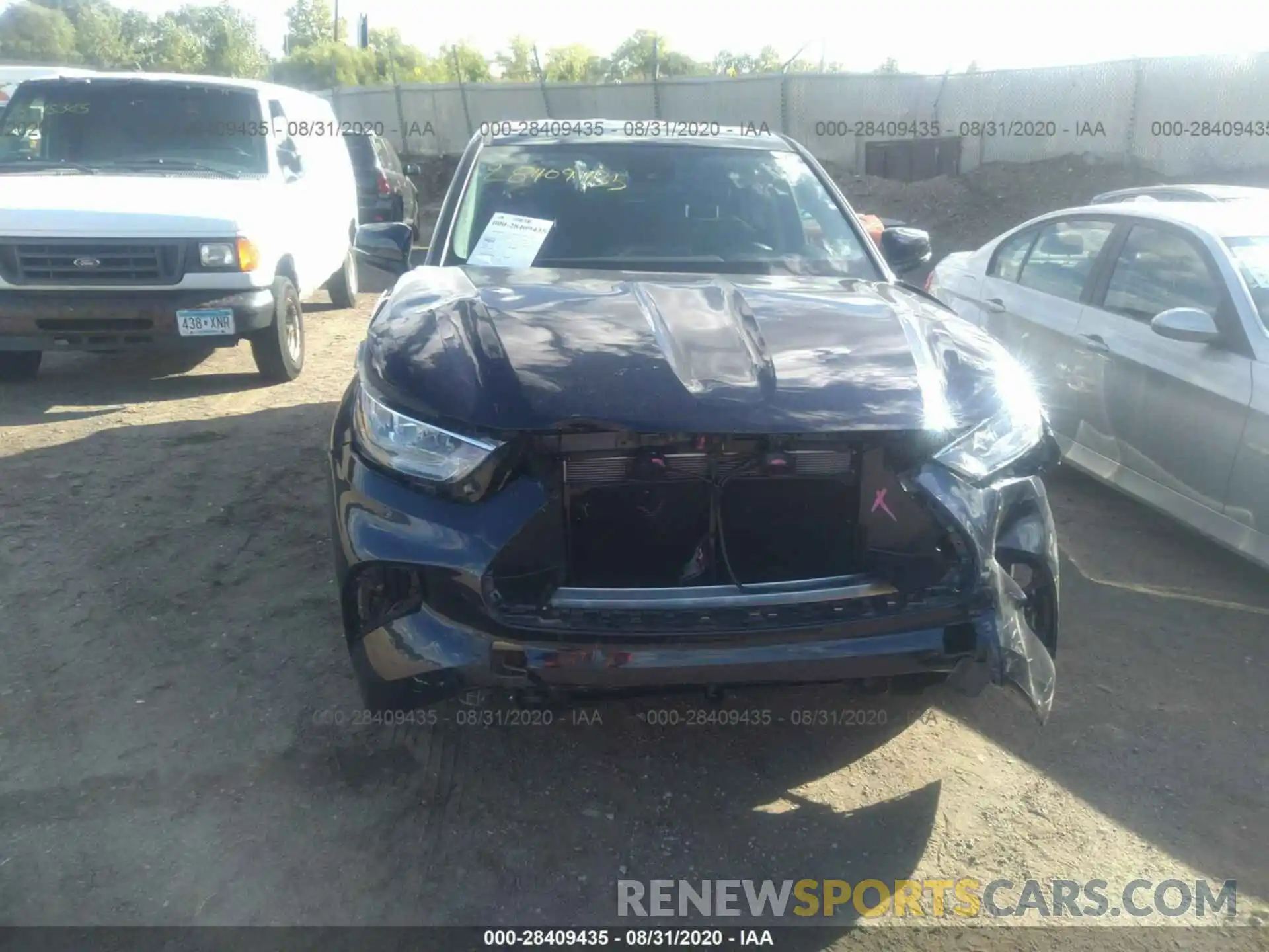 6 Photograph of a damaged car 5TDBZRBH5LS012586 TOYOTA HIGHLANDER 2020